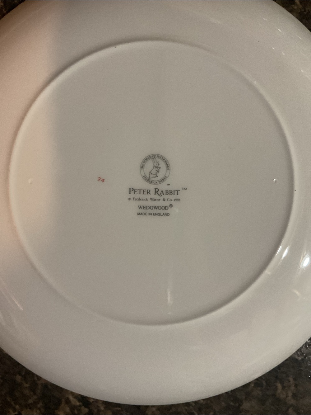 Peter Rabbit 1995 Calendar plate - Picture 4 of 4